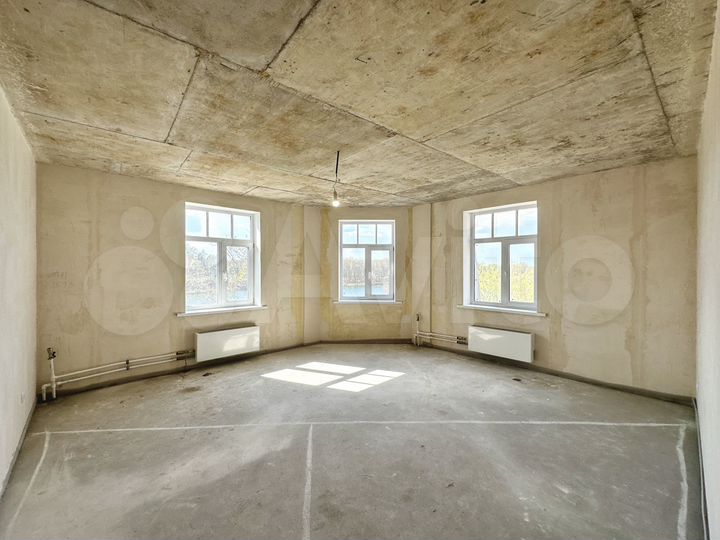 2-к. квартира, 77 м², 3/3 эт.