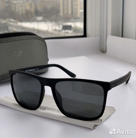 Emporio armani очки черные поляризационные