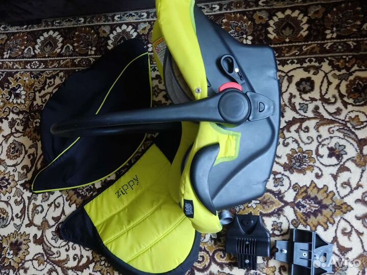 Детская коляска 3 в 1 tutis zippy