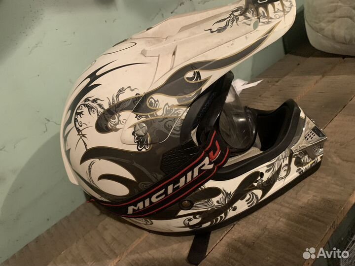 Мотошлем Michiru