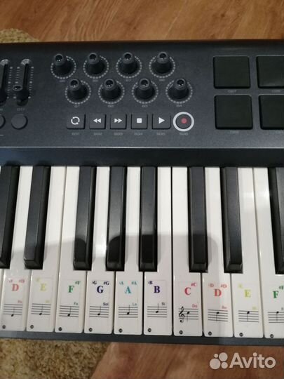 Midi-клавиатура M-audio axiom 49