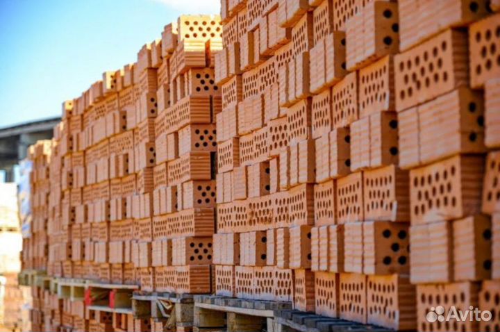 Красный кирпич