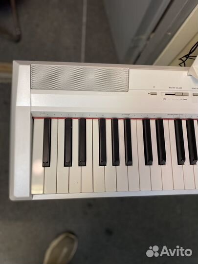 Цифровое пианино yamaha p115 стойка чехол наушник