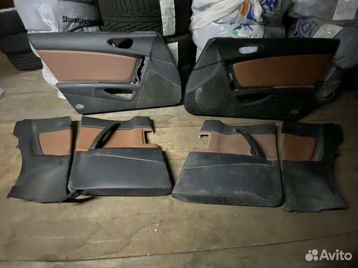 Обшивка двери / дверная карта mazda rx-8