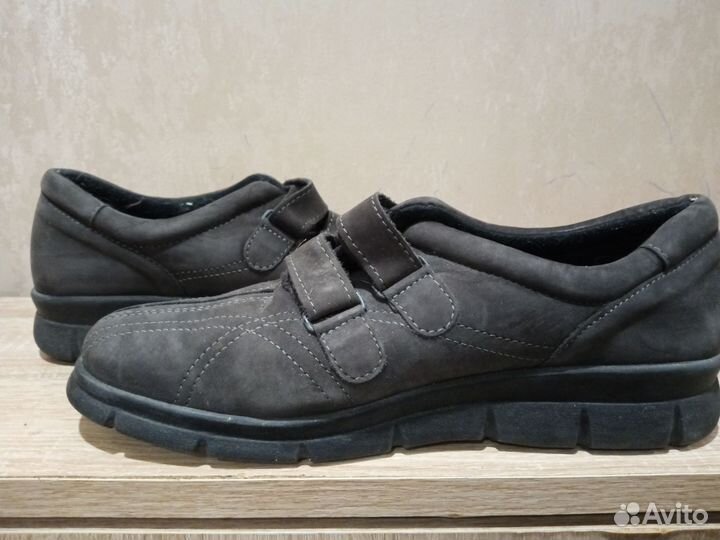 Туфли женские 39 размер