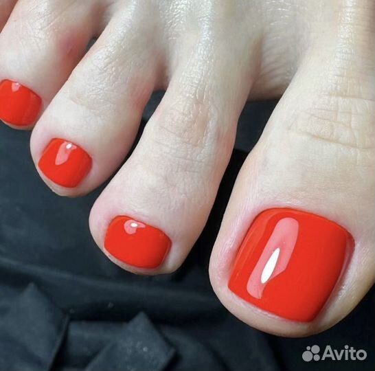 Маникюр и педикюр