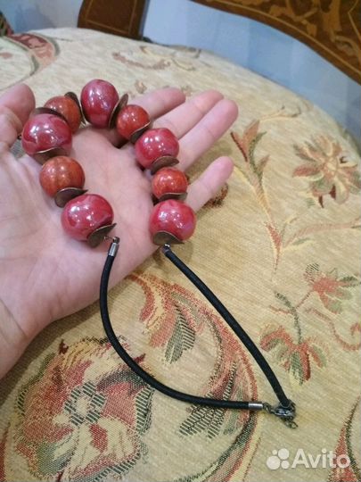 Колье бусы коралловые