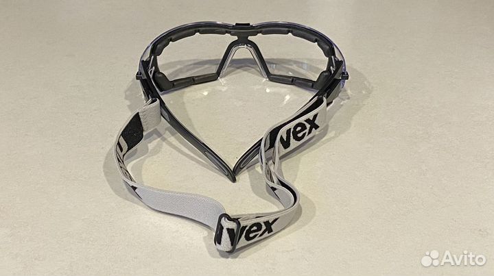 Очки защитные Uvex pheos guard