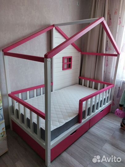 Кровать бук