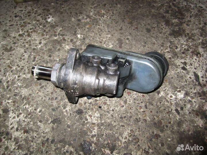 Гтц toyota yaris 2003 главный тормозной цилиндр