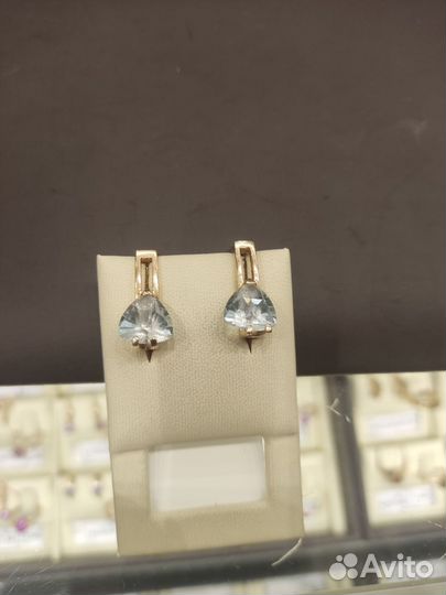 Золотые серьги