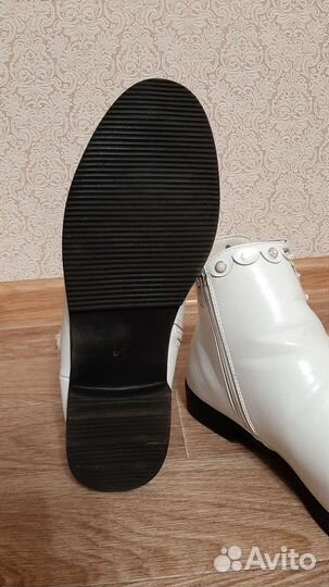 Ботинки женские 41 размера