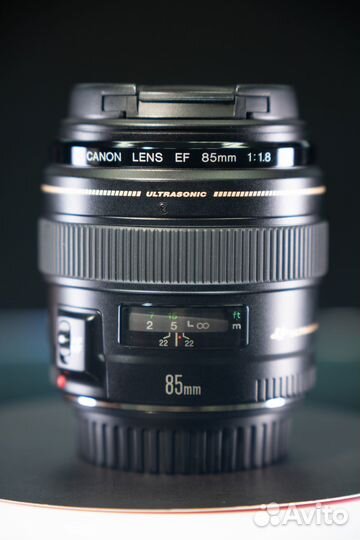 Объектив Canon EF 85mm F1.8 USM