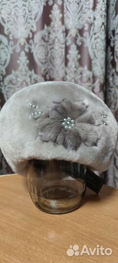 Берет женский новый