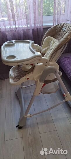 Стульчик для кормления babyton