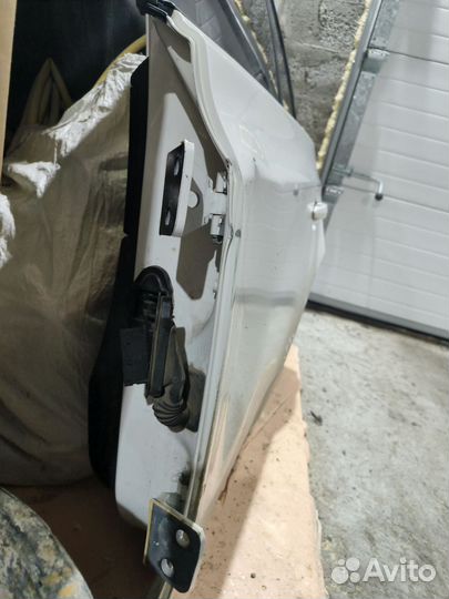 Дверь задняя левая бмв х3 е83