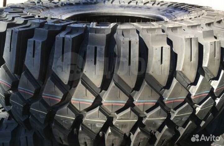 Maxxis M8090 Creepy Crawler 255/85 R16 104K