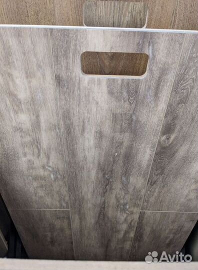 Купить замковый кварц винил