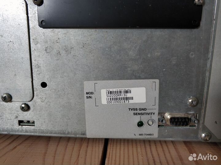 Ибп APC Smart-UPS SU2200RMI3U