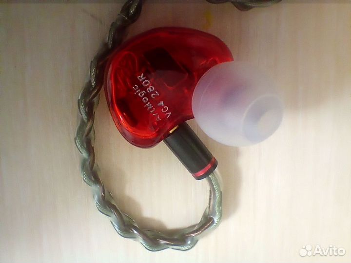 Арматурные наушники bgvp VG 4 Artmagic