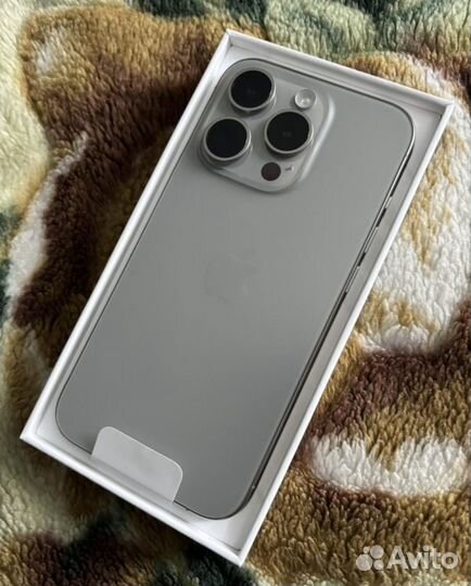 iPhone 15 Pro, 128 ГБ