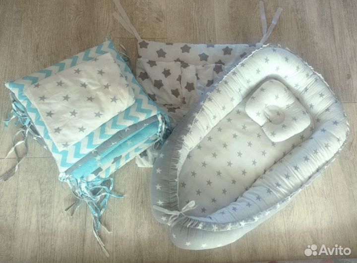 Комплект в детскую кроватку с бортиками