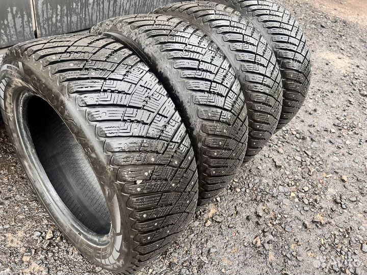 Goodyear Ultragrip Ice Arctic 225/65 R17