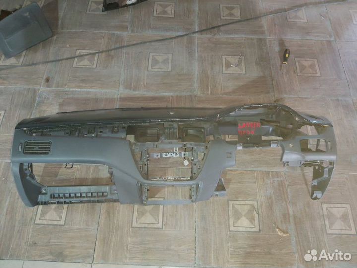 Торпедо Mitsubishi Lancer Cedia CS2A