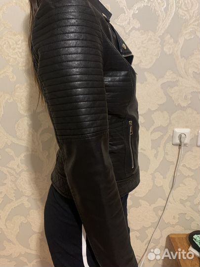 Куртка кожаная женская