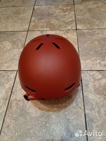 Шлем горнолыжный