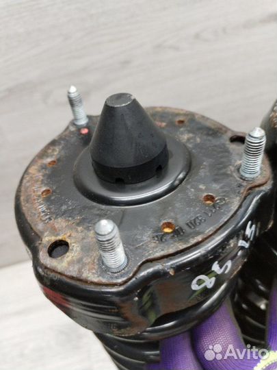 Стойки Mercedes E-Class W211 OM648 2005