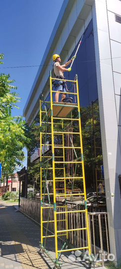 Мойка окон любой сложности. Альпинист