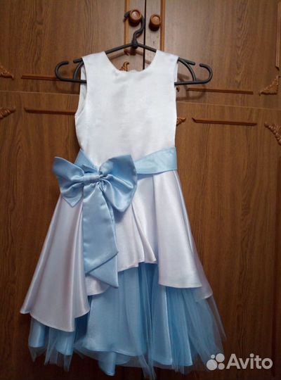 Праздничное платье для девочки, 7-8 лет