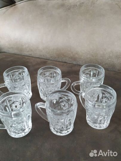 Стопки 6 шт.и кружечки хрустальные