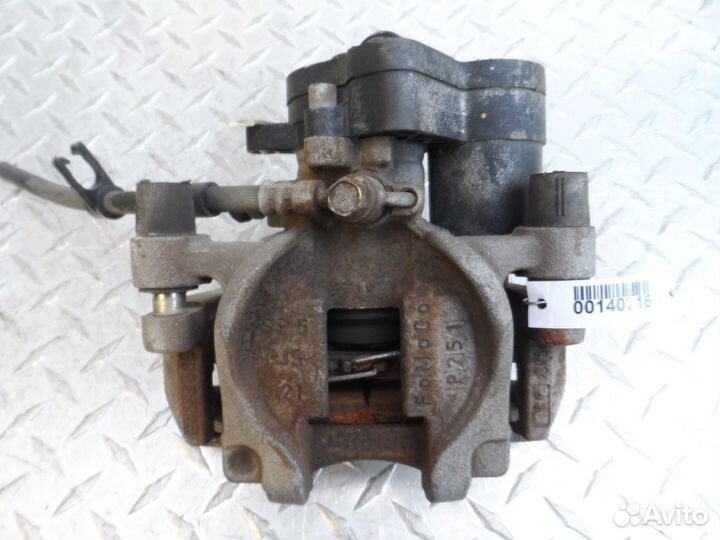 Суппорт задний левый Ford Fusion 2 USA DG9C2D251A