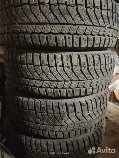 R15 Viatti Brina 195/65, PCD 4x100 DIA 60.1