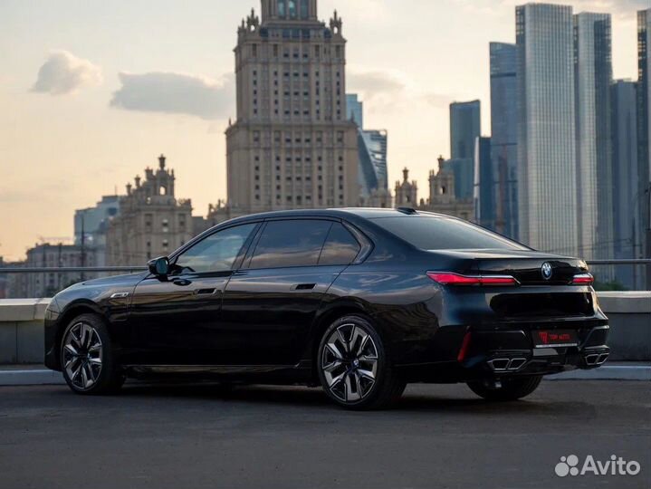 BMW 7 серия 4.4 AT, 2023, 10 км