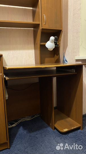 Компьютерный стол