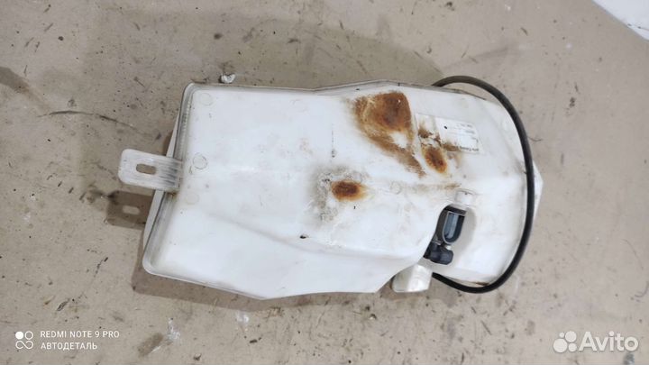 Бачок омывателя Renault Duster 1