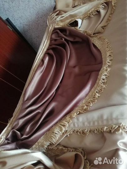 Ламбрекен двухцветный