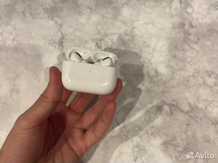 Air pods pro оригинал