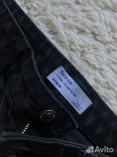 Джинсы bershka MOM