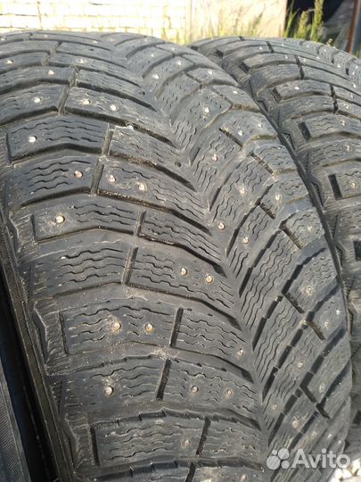 Michelin X-Ice North 4 235/50 R18 101T