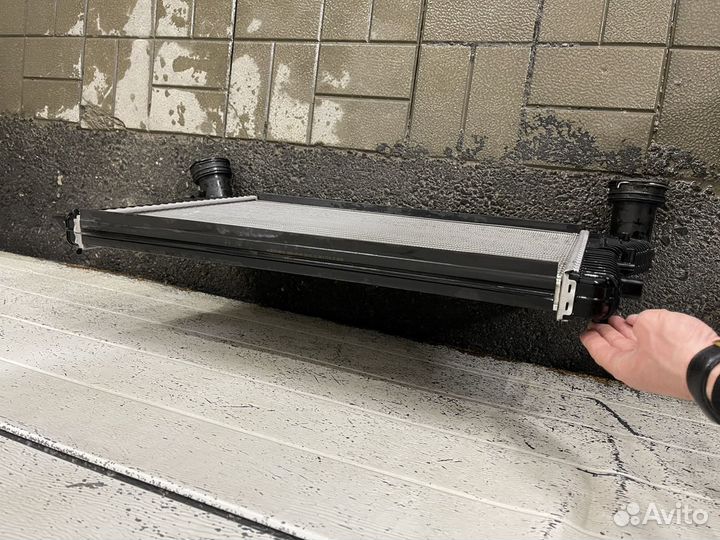 Радиатор интеркулера VAG SKoda идеал оригинал