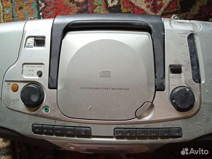 Музыкальный центр philips