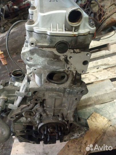 Двигатель Volkswagen Passat B5 1.6 8V ALZ