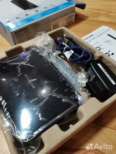 Беспроводной Wi-Fi маршрутизатор Netgear N300