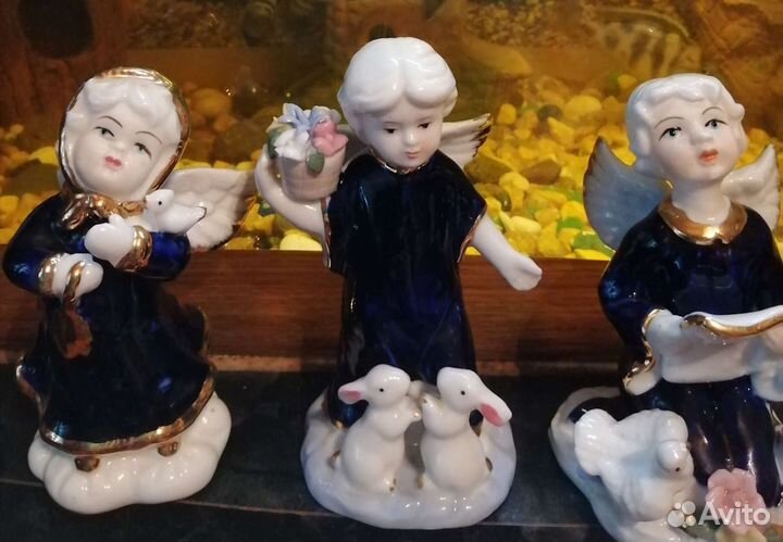 Ангелочки фарфор