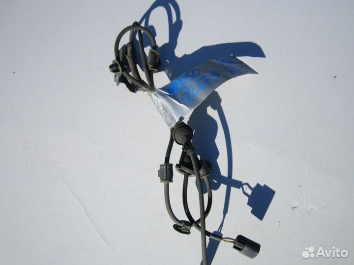 Провод датчика abs задний правый Toyota Probox