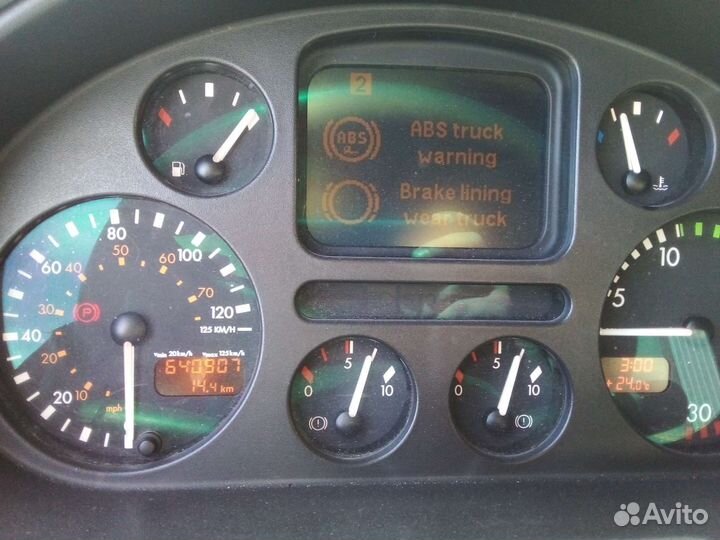 DAF CF 85 с КМУ, 2005